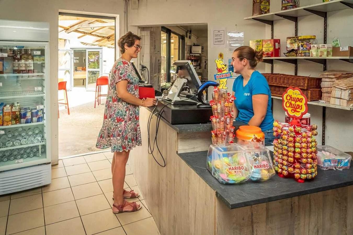 Camping 4 Etoiles - Parc Aquatique - Eei0Fi Saint-Georges-d'Oleron Εξωτερικό φωτογραφία